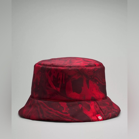 🆕🇨🇦 Lululemon Team Canada Both Ways Insulated Bucket Hat Maple Metamorphisis - Picture 1 of 2